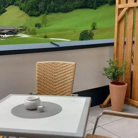 Beautiful And Cosy Flat In واغراين