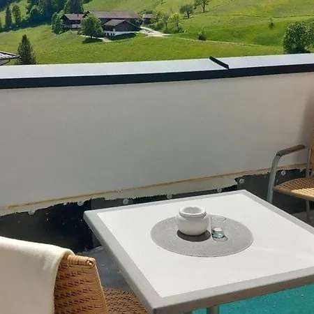 Beautiful And Cosy Flat In شقة