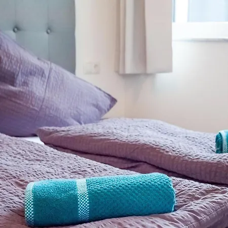 Beautiful And Cosy Flat In واغراين